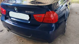 2011 BMW 3 Series Sedan