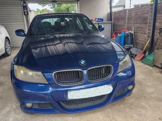 2011 BMW 3 Series Sedan