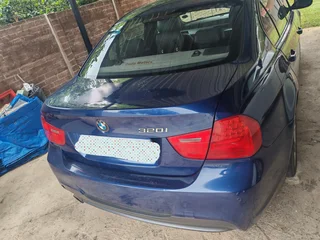 2011 BMW 3 Series Sedan