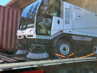 Crane truck/Rollback hire