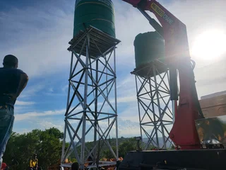 Crane truck/ Rollback hire