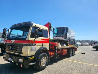 Crane truck/Rollback Hire