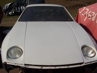 Porsche&#39;s stripping for parts