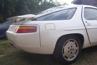 1989 Porsche 928 Hatchback