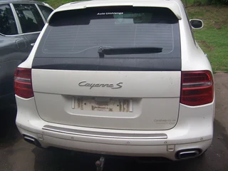 2008 Porsche Cayenne 957 S stripping for parts