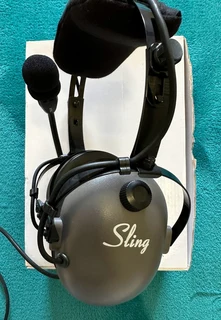 Pilot Communications USA Headset (Aviation headset)