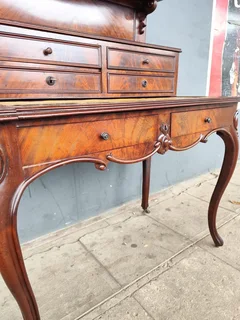 Antique French lady’s desk. Circa 1870