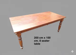 8 seater Oregon pine dining table