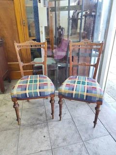 2 x antique Victorian walnut chairs