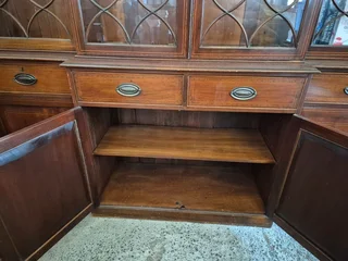 Large Georgian regency style bookcase. Length 2240. Depth 400 mm. Height 2250