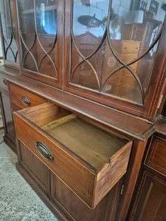 Large Georgian regency style bookcase. Length 2240. Depth 400 mm. Height 2250