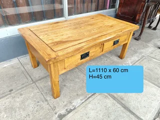 Solid oak wood 4 drawer coffee table