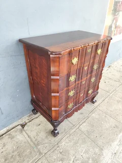 Stink wood chest of drawers