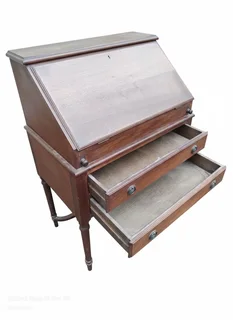 Mahogany wood writing desk bureau