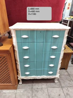 Imbuia wood chest of drawers