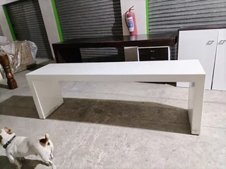 Flat Screen / Entrance Hall Table