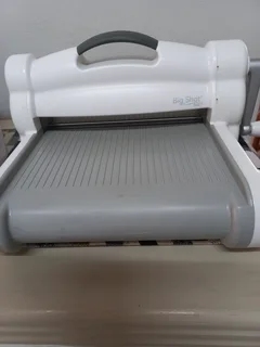 Sizzix Big Shot Plus Craft Machine