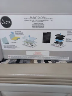 SIZZIX BIG SHOT PLUS CRAFT MACHINE