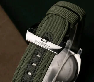 Panerai Luminor Base PAM00010 R74900