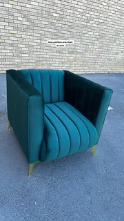 New calithea arm chair