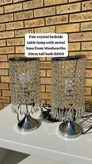 Pair bedsides lamps