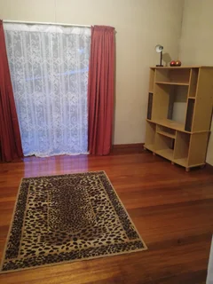 Hillary - Granny-Flat To Rent