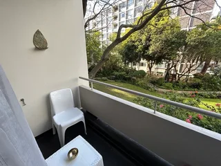 CAPE TOWN CITY CENTRE  - FULLY FURNISHED SELF CATER APARTMENT