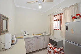 TABLE VIEW - SELF-CATER LUXURY FURNISHED ACCOMMODATION (Ts&amp;Cs)