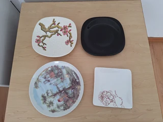 4 small plates