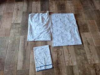 2 summer bed sheets and 1 pillowcase