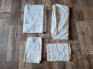 Summer sheet and bed cover and 2 pillowcases
