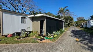 Stunningly Cozy  Margate Home