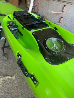 Stealth Fusion 480 fishing ski with built in live well