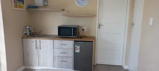 Studio Flatlet In Glenlilly