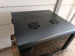 6u Swing Wallmount Network Cabinet