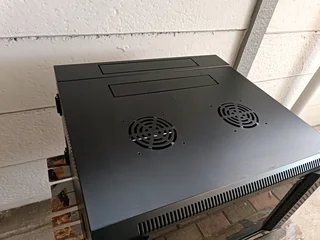 6u Swing Wallmount Network Cabinet