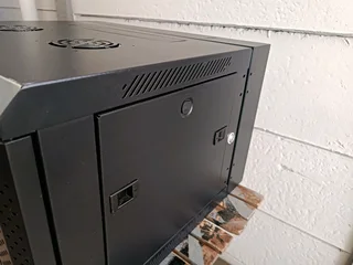 6u Swing Wallmount Network Cabinet