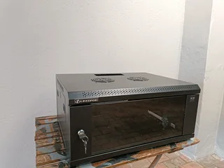Wallmount Network Cabinet