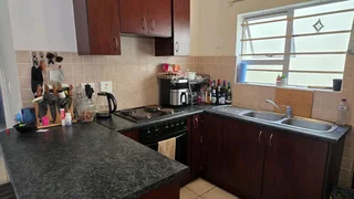 Two Bedroom,  Two Bathroom House in LaFontana, Gordon's Bay