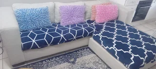 Stylish Beige L-Shape Couch for Sale – Excellent Condition | Roodepoort