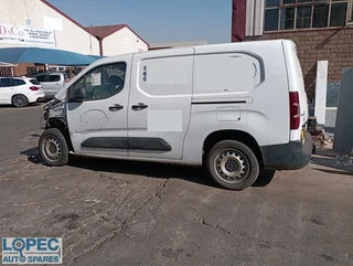 Opel Combo 1.6TD 2020 Manual Code 4 Stripping for Spares and Parts!!