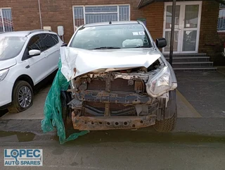 Isuzu KB250 D/cab Manual 2016 Code 3 stripping for Spares and Parts!!