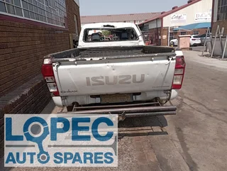 Isuzu KB250 DMax S/Cab 4JA1 Fleetside 2019 Manual 4x2 code 3 Stripping for Spares and Parts!