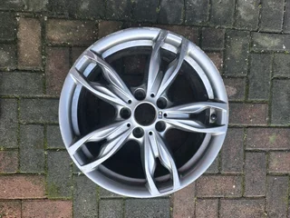 Bmw 18 inch REAR RIM ONLY --- 135i 235i 235i m240i