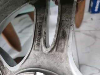 Bmw 18 inch Msport Rear rim. (One only)