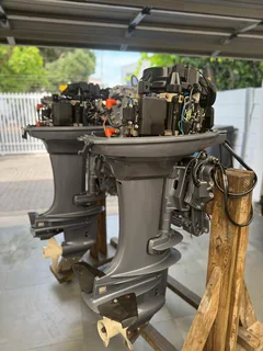 Pair of immaculate 40hp Yamaha Enduro CV Outboards.Trim &amp; Tilt.