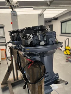 Pair of immaculate 40hp Yamaha Enduro CV Outboards.Trim &amp; Tilt.