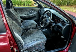 Hyundai Elantra 1.6 GLS