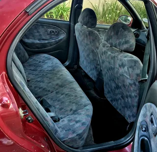 Hyundai Elantra 1.6 GLS