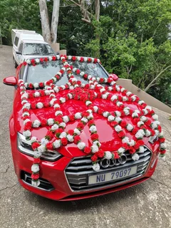AMG Car Garlands